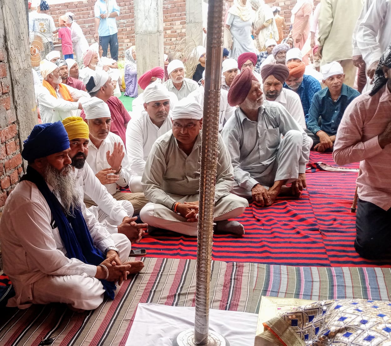 ਭਾਜਪਾ ਐਸਸੀ ਮੋਰਚੇ ਦੇ ਮੰਡਲ ਪ੍ਰਧਾਨ ਦੀਦਾਰ ਸਿੰਘ ਦੇ ਪਿਤਾ ਸਵਰਗੀਆ ਮਲਕੀਤ ਸਿੰਘ ਨੂੰ ਸ਼ਰਧਾਂਜਲੀ ਭੇਂਟ ਕੀਤੀਆ